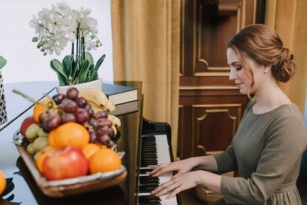 Orgelstücke für Erntedank am Klavier